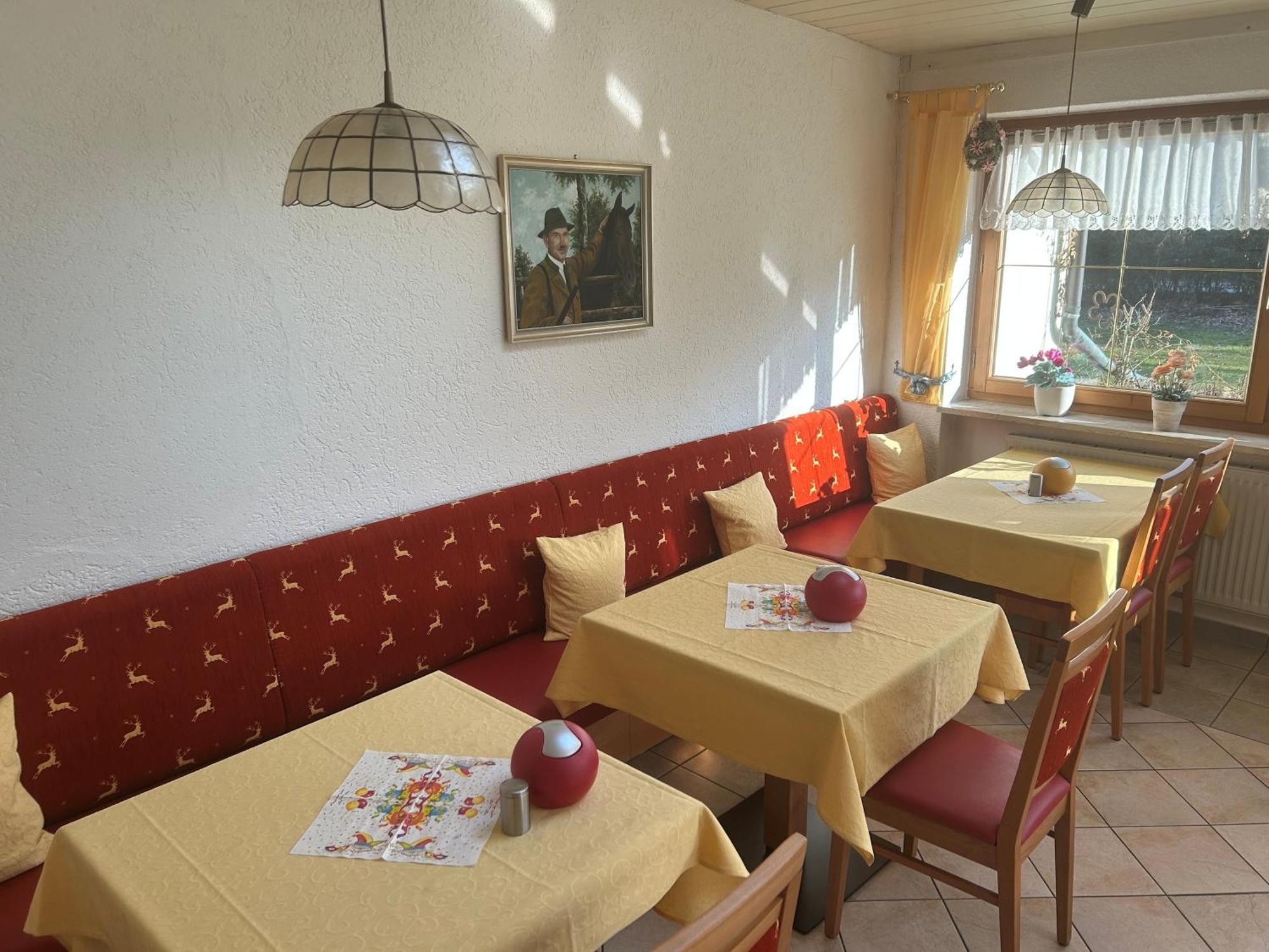 Hotel Garni Hubertushof Bad Füssing エクステリア 写真