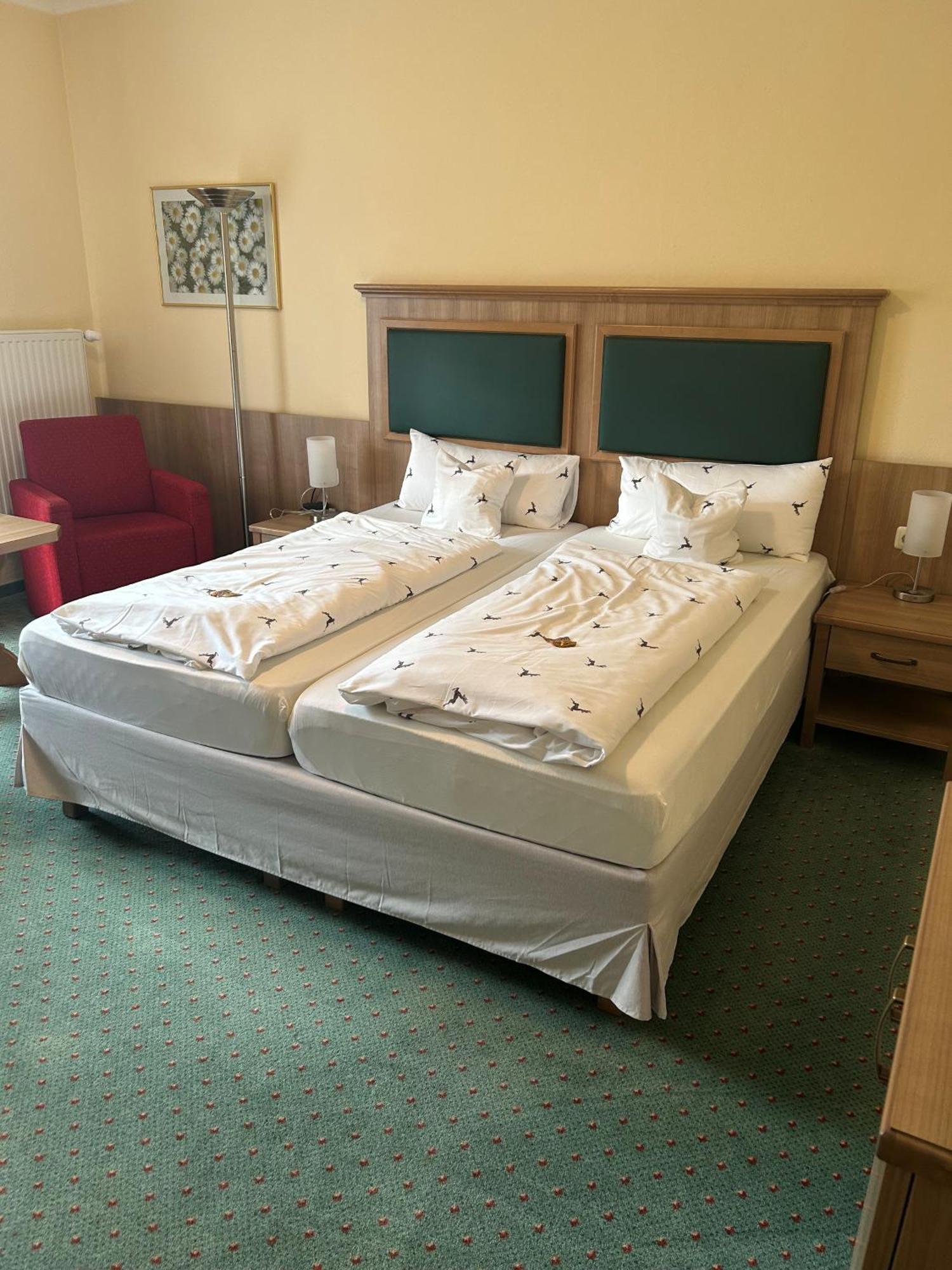 Hotel Garni Hubertushof Bad Füssing エクステリア 写真