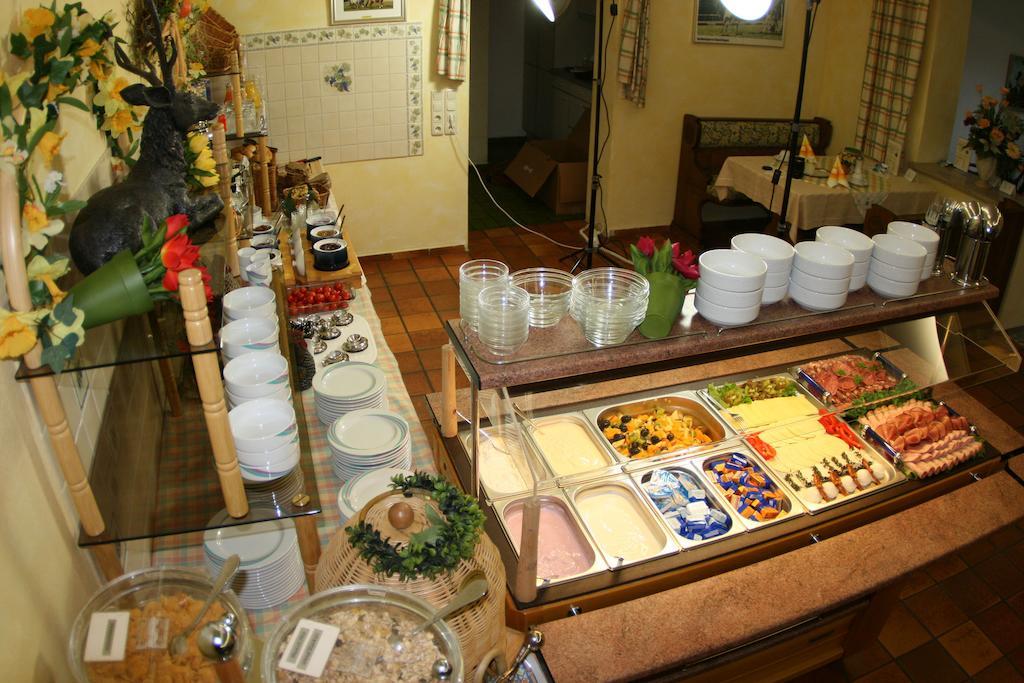 Hotel Garni Hubertushof Bad Füssing エクステリア 写真